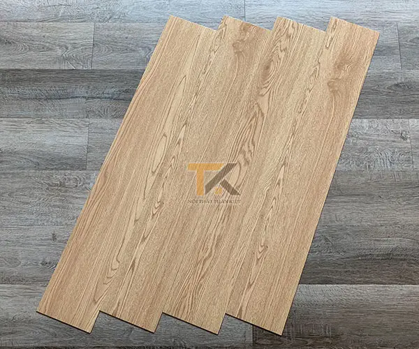 san-nhua-gia-go-dan-keo sàn nhựa giả gỗ dán keo