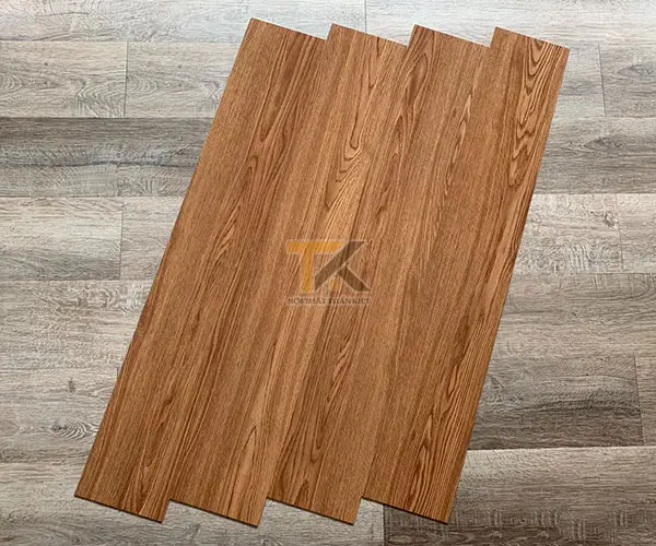sàn nhựa giả gỗ tự dán
