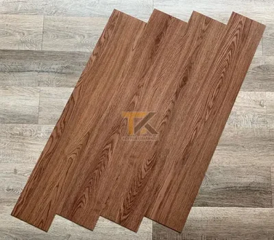 sàn nhựa vân gỗ bóc dán