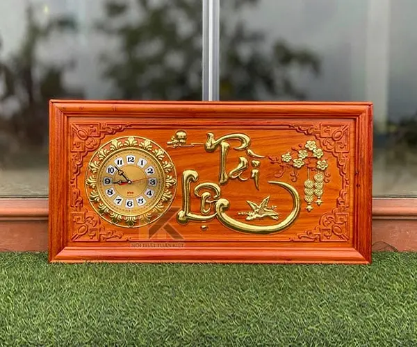 tranh-dong-ho-go-chu-tai-loc-khung-tron-dat-vang-41x81cm tranh đồng hồ gỗ chữ tài lộc khung trơn dát vàng 41x81cm