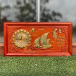 tranh đồng hồ thuận buồm xuôi gió khung trơn dát vàng 41x81cm