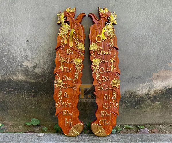 tranh-go-thu-phap-cha-me-la-chuoi-dat-vang tranh gỗ thư pháp cha mẹ lá chuối dát vàng