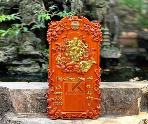 tranh-go-treo-lich-di-lac-ganh-bao-tien-dat-vang tranh gỗ treo lịch di lặc gánh bao tiền dát vàng