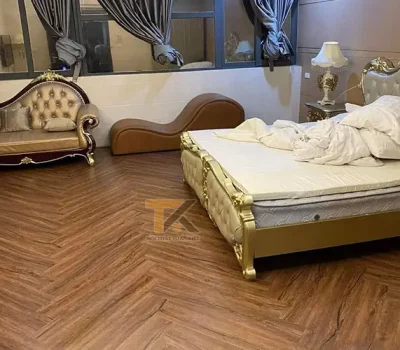 sàn nhựa giả gỗ màu óc chó hoàn thiện