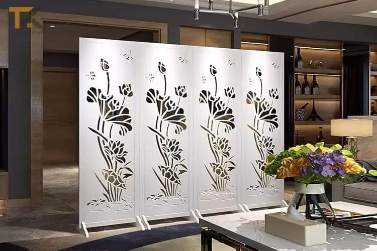 bình phong spa hoa sen